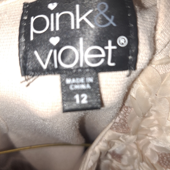 Girls dresses sz 10/12 - Picture 4 of 16